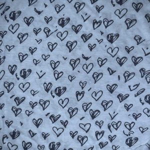 🤍 Cute Heart Print V-Neck White T-Shirt - Women