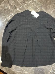 New MAX Black Top