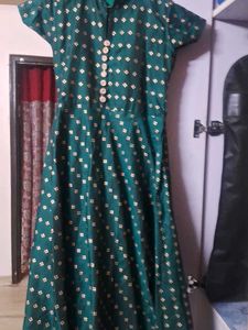 xl size gown party wear