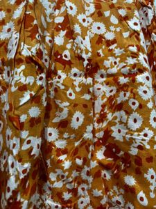 Vintage Floral Print top
