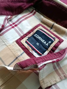 Corneaa men's checked casual shirt
