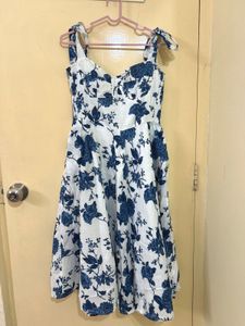 Lazo store Blue Floral Midi Dress