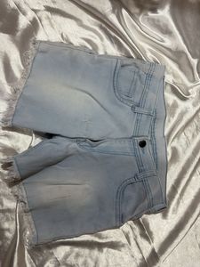 Frayed Hem Denim Shorts