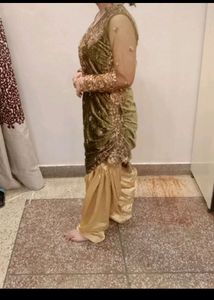Women Kurtie Disigner
