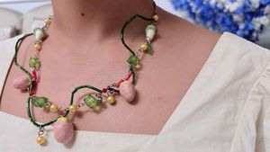 Enchanted Strawberry Vine Necklace 🍓🌿