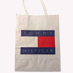 Tommy Hilfiger carry bag