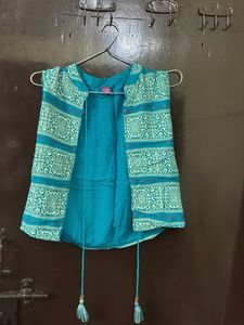 Ferozi blue jacketed kurta with beautiful print