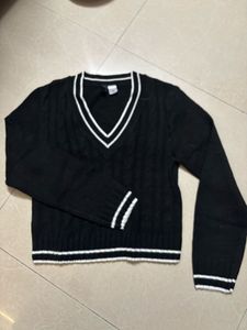 H&amp;M V-Neck Cable Knit Sweater