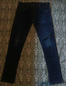 women Dark Wash Slim Fit Jeans