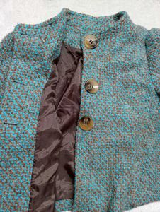 Vintage Chic Tweed Cropped Jacket