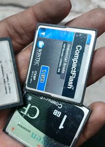 CompactFlash Memory Cards - 1GB Lot