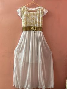 Beautiful Maxi White &amp; Gold Dress