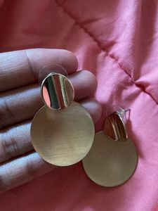 Minimalist Gold Tone Disc Earrings