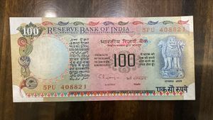 100 Rs Agricultural Issue Signed By C Rangajan