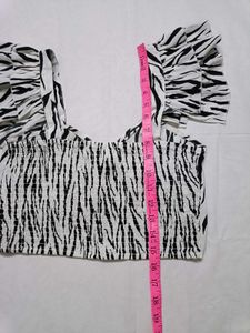 ANI animal print crop top