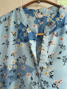 Light Blue Floral PrintTop