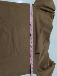 Classic Brown Long-Sleeve Crewneck T-shirt