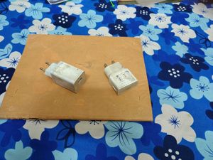 2x Mobile Phone Chargers