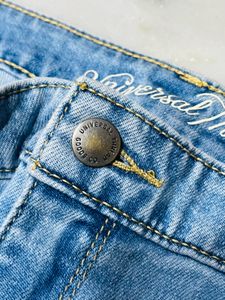 Stylish Light Wash Flare Jeans