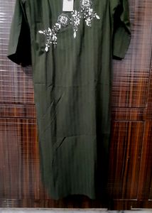 Strechable I-VERY FASHION KURTI WITH HANDWORK
