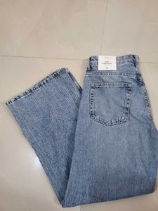H&amp;M Light Blue High-Waisted Jeans