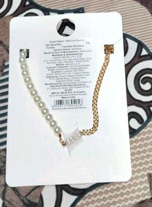 Elegant Pearl &amp; Gold Tone Necklace