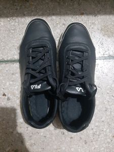 Black Fila Sneakers