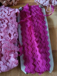 rikrak lace  all nearly more than 4 MTRS.