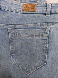 Light Wash Denim Jeans and top