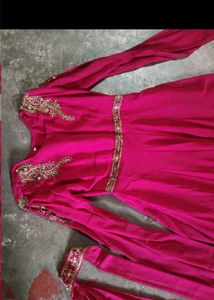 Stunning Magenta Ethnic Gown