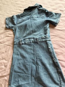 Chic Denim Button-Up Dress