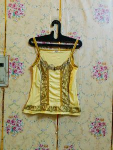 🇳🇿💫🎀Y2K Yellow Lace Trim Corset Top