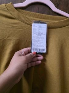 Stylish Mustard Yellow Sweatshirt