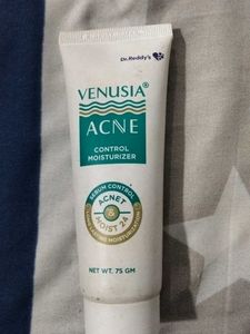 Sebum Controlling Moisturizer for Acne Prone Skin