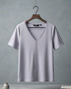 Lavender Ribbed V-Neck Top