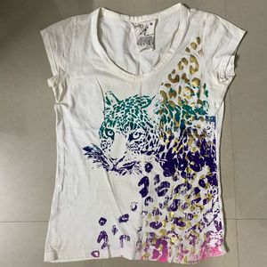 Leopard Print V-Neck T-Shirt