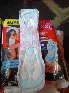 Whisper Choice Nights XXL Pads - 40 Count