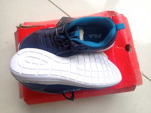 BRAND-Fila Amadeo Shoes With Box