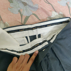 Unused men slim fit formal pant (Size 30)