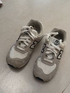 New Balance Sneakers size US 3.5