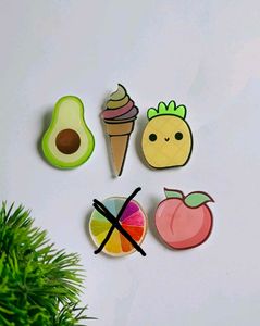 4pcs Kawaii Brooch Pins