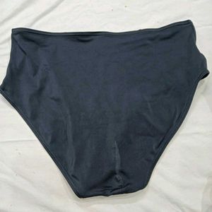 High Waisted 🤎Black Briefs