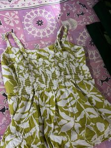Green Leaf Print Mini top