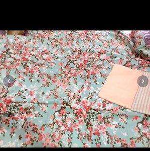 trident Beautiful Floral bedsheet