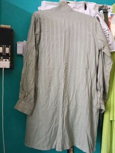 Elegant Grey Striped Kurta