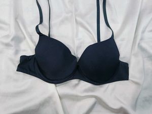 🇳🇿💫🎀Classic Black Push-Up Bra