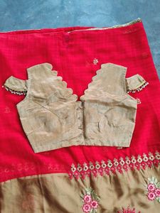Red &amp; Gold Embroidered Saree with Blouse