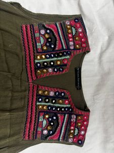 Embroidered Sleeveless Top