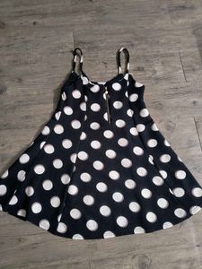 Black &amp; White Polka Dot Flowy Short Dress