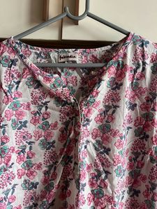Charming Floral Print Cotton Kurta